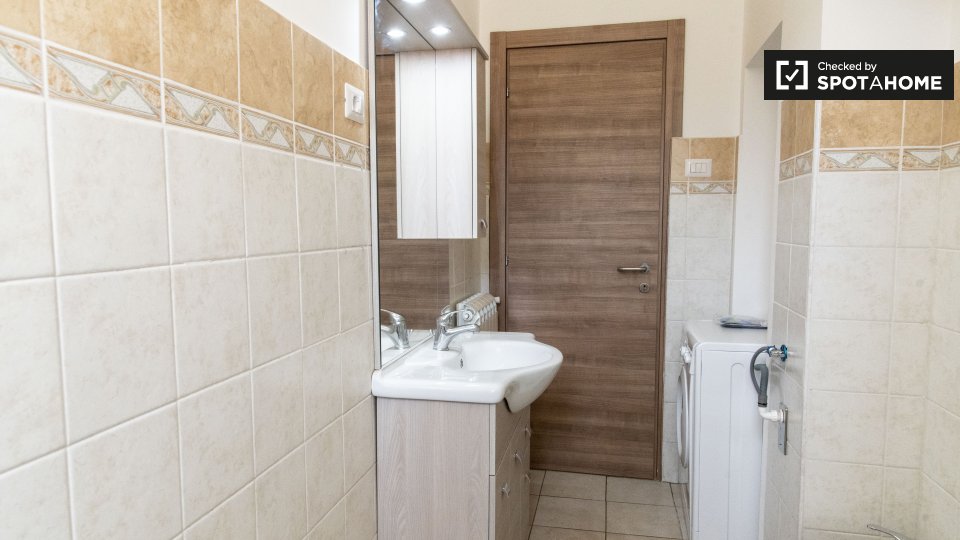 Double room Rome, 5 beds — photo 14