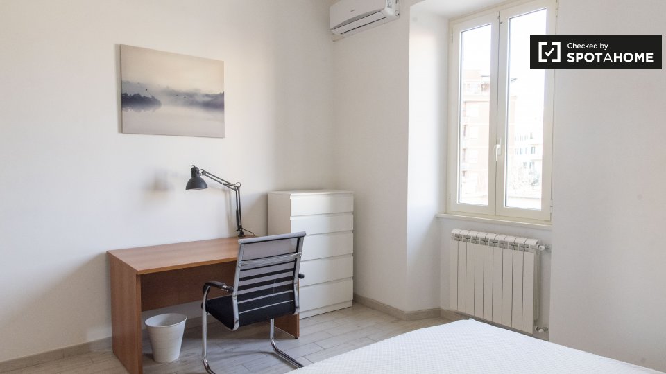 Double room Rome, 5 beds — photo 2