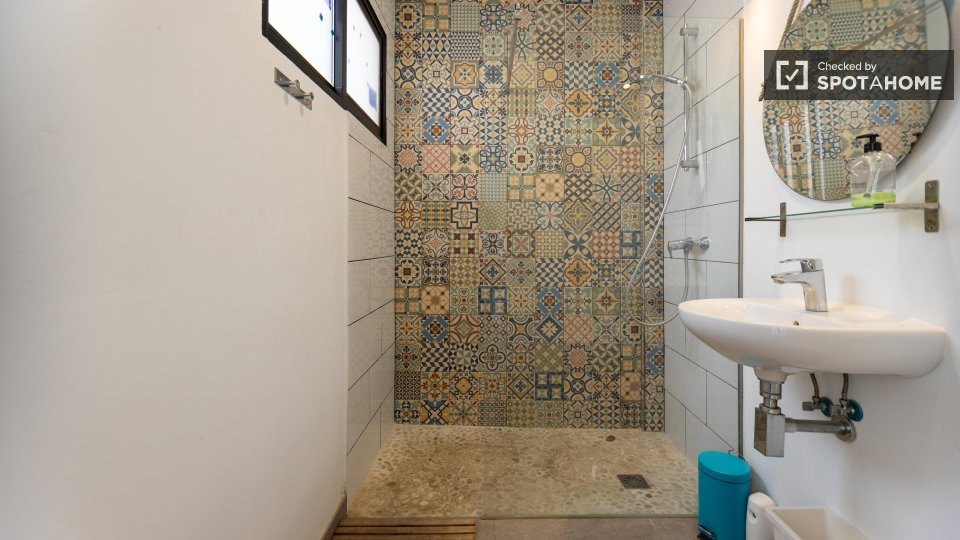 Apartment Valencia, 1 bed, 100m² — photo 19