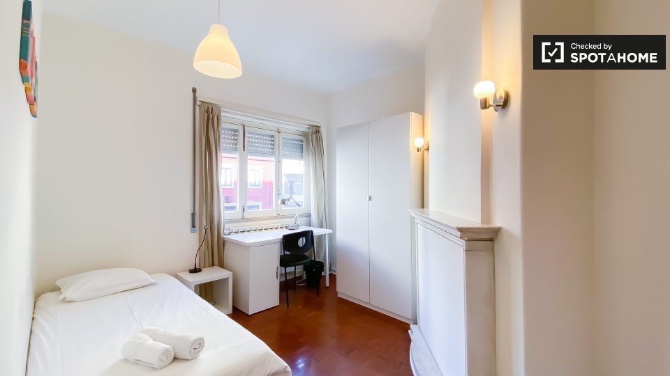 Double room Lisbon, 10 beds — photo 3