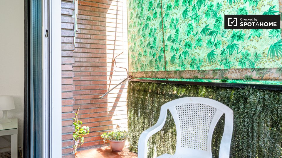 Double room Valencia, 4 beds, 110m² — photo 6