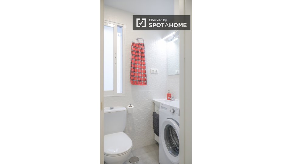 Apartment Madrid, 1 bed, 29m² — photo 15
