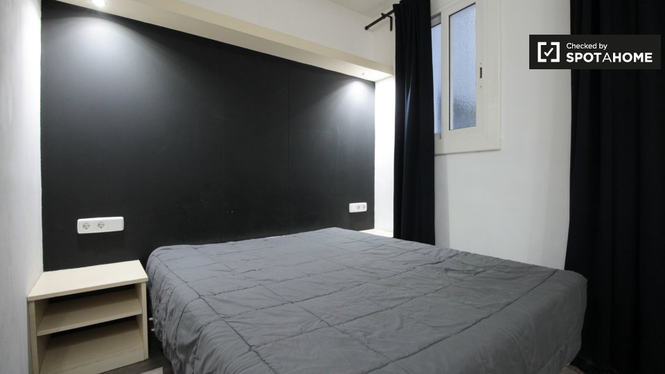 Apartment mono Barcelona, 16m² — photo 1