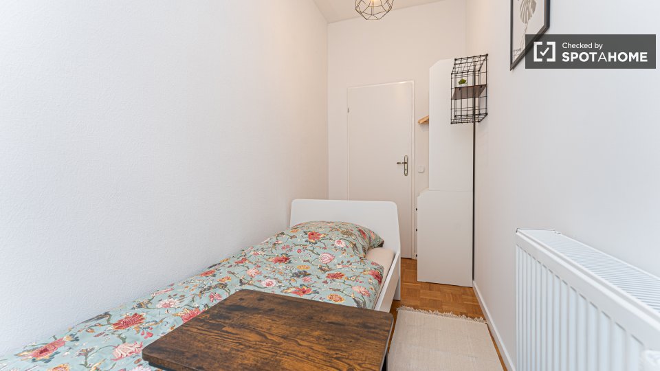Double room Berlin, 4 beds, 52m² — photo 6