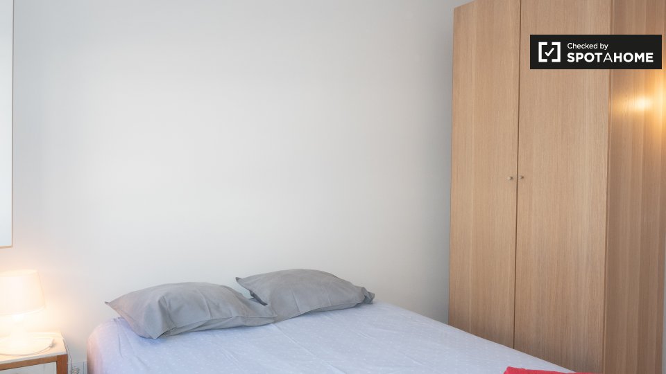 Apartment Lisbon, 2 beds, 70m² — photo 16