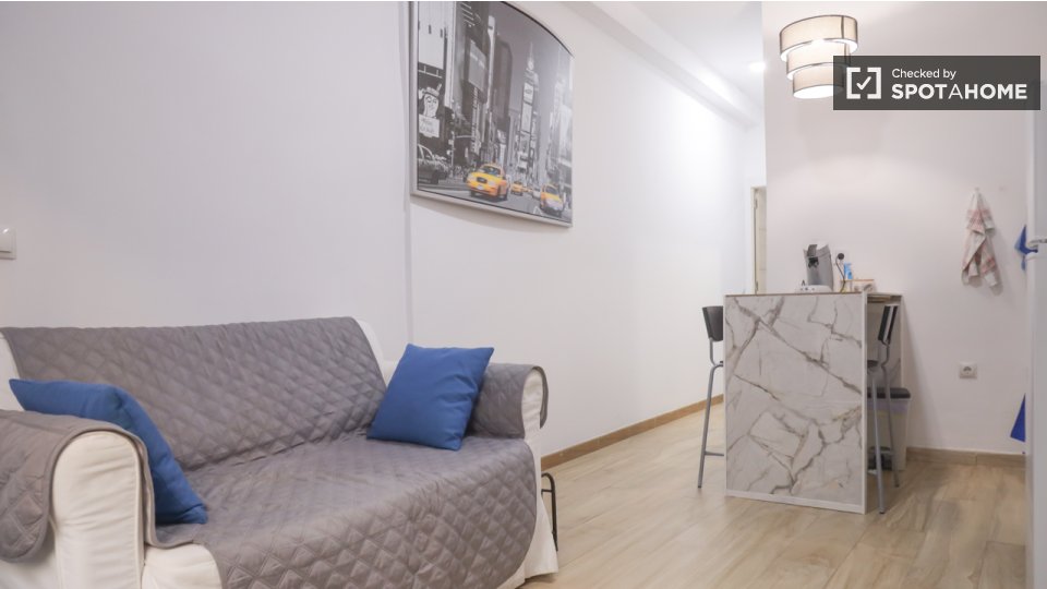 Apartamento de 1 dormitorio en alquiler en tetuán,