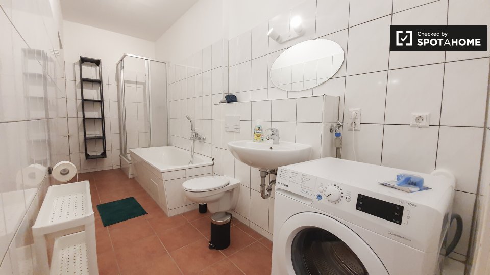 Double room Berlin, 5 beds — photo 16