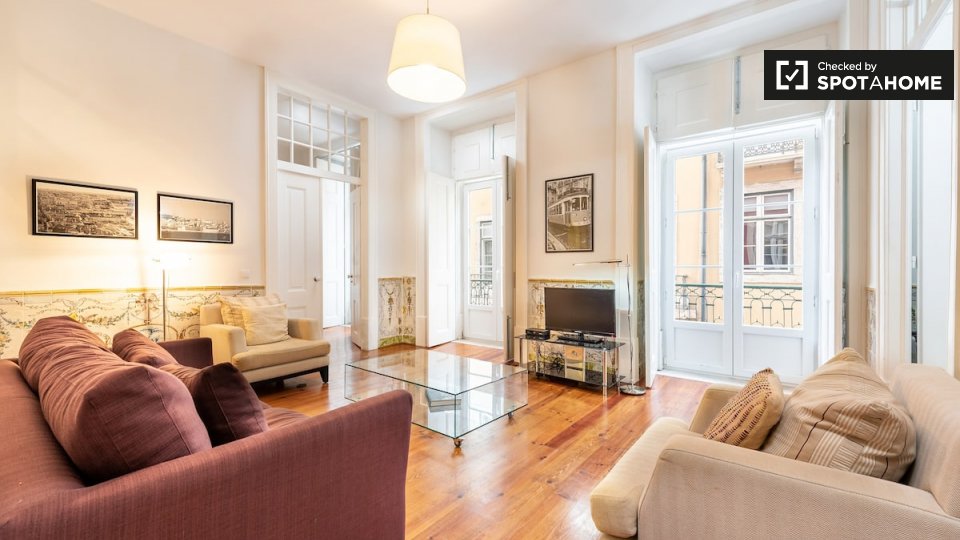 Apartment Lisbon, 2 beds — photo 19