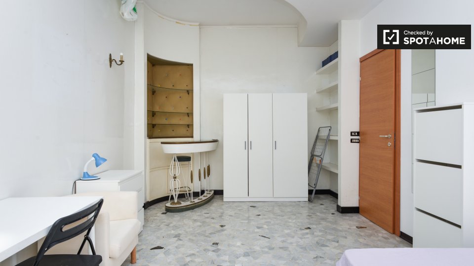 Double room Rome, 5 beds — photo 18