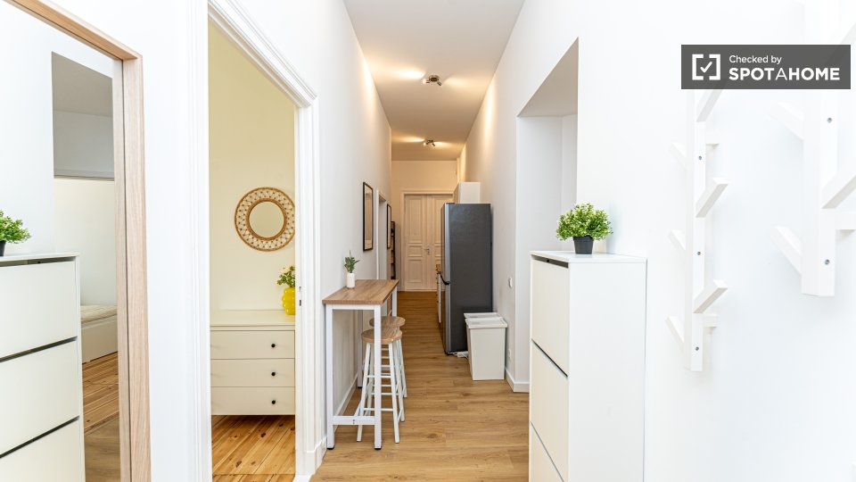 Double room Berlin, 8 beds, 136m² — photo 2