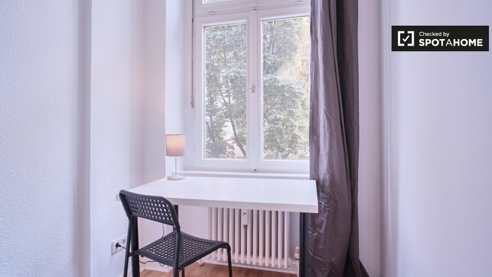 Double room Berlin, 4 beds, 65m² — photo 11