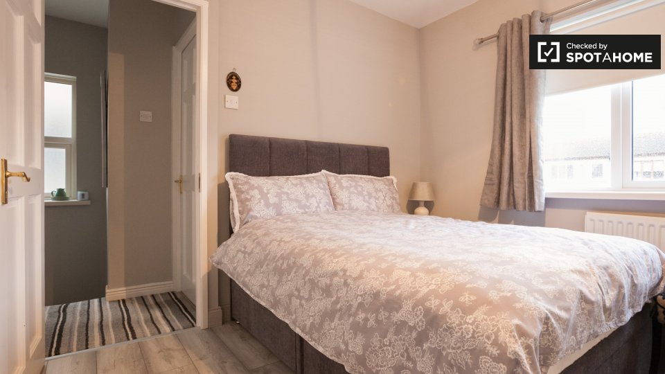 Double room Dublin, 2 beds, 140m² — photo 1