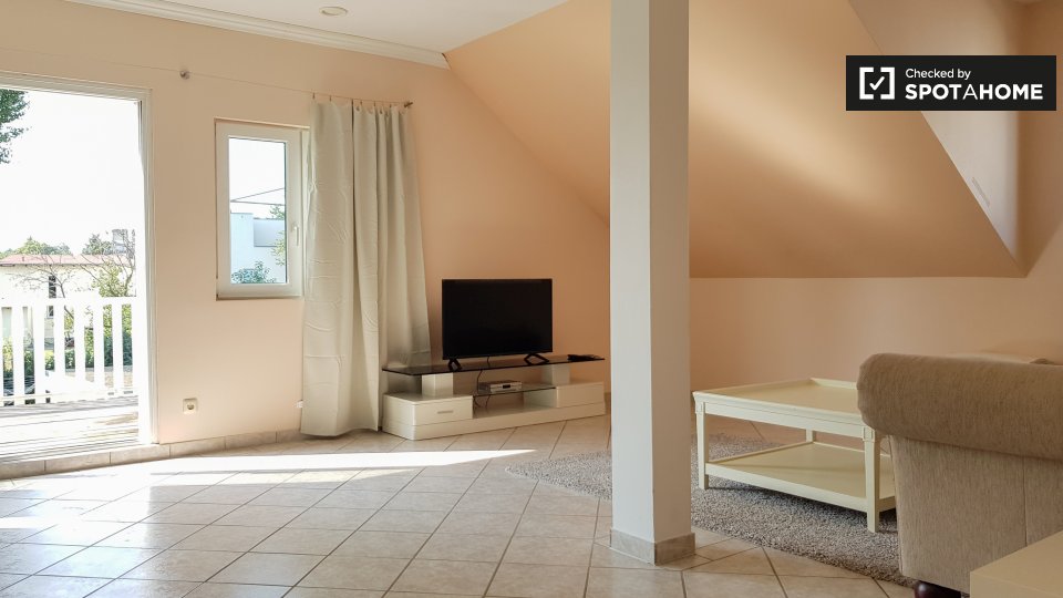 Apartment Berlin, 1 bed, 78m² — photo 1