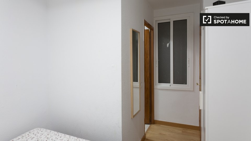 Apartment Barcelona, 1 bed, 40m² — photo 7