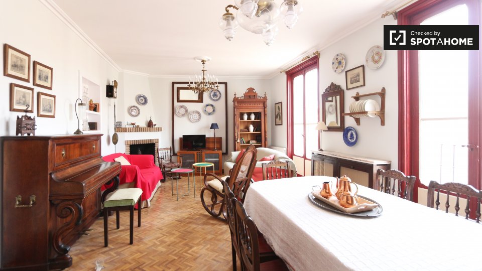 Apartment Madrid, 4 beds, 98m² — photo 16