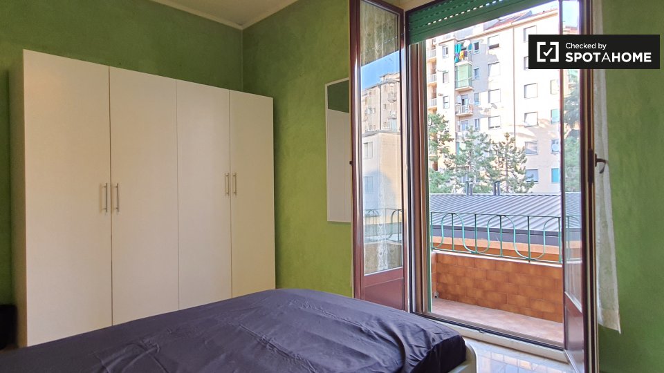 Double room Milan, 3 beds — photo 13