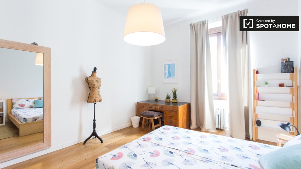 Double room Milan, 3 beds — photo 5
