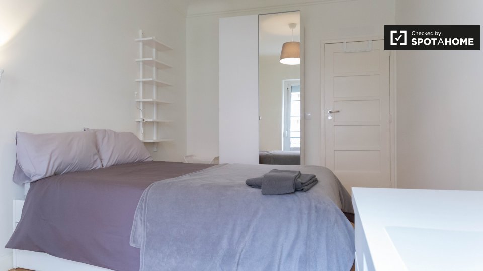 Double room Lisbon, 7 beds, 125m² — photo 4