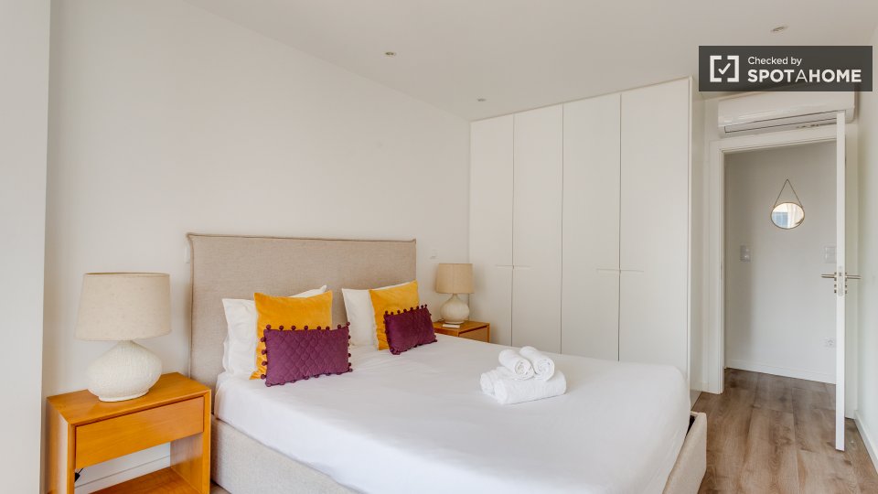 Apartment Lisbon, 1 bed, 58m² — photo 30