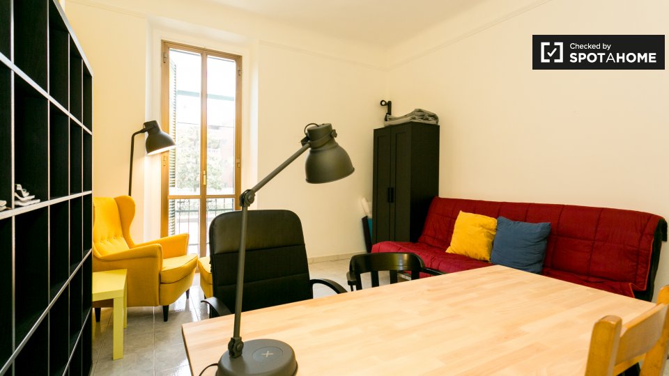 Double room Milan, 2 beds, 70m² — photo 1