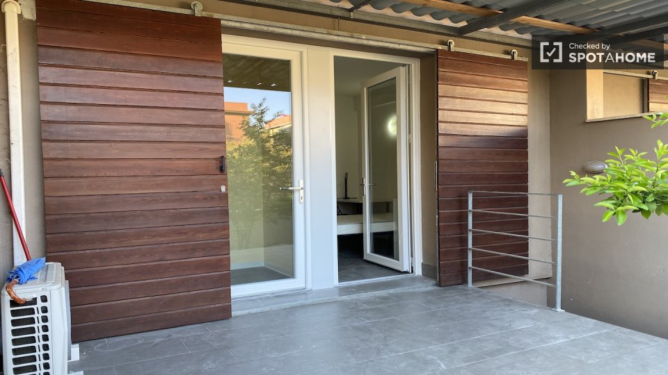 Double room Rome, 4 beds — photo 13