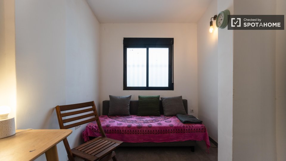 Apartment Valencia, 1 bed, 100m² — photo 8