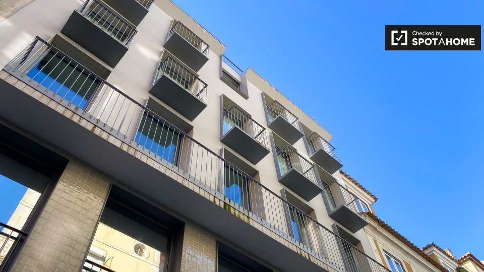 Apartment Lisbon, 1 bed, 45m² — photo 2