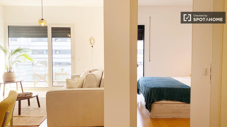 Apartment Lisbon, 1 bed — photo 3