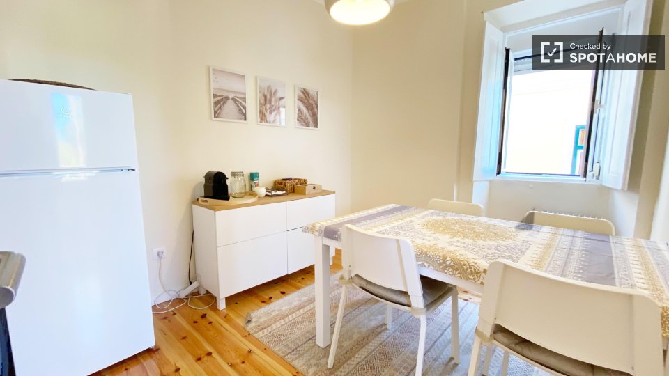 Apartment Lisbon, 1 bed — photo 38
