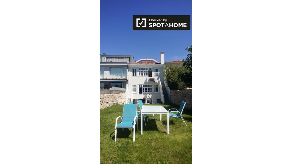 Double room Porto, 7 beds, 70m² — photo 16