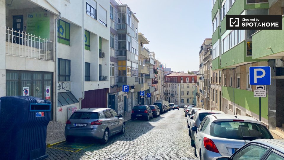 Apartment Lisbon, 1 bed — photo 18