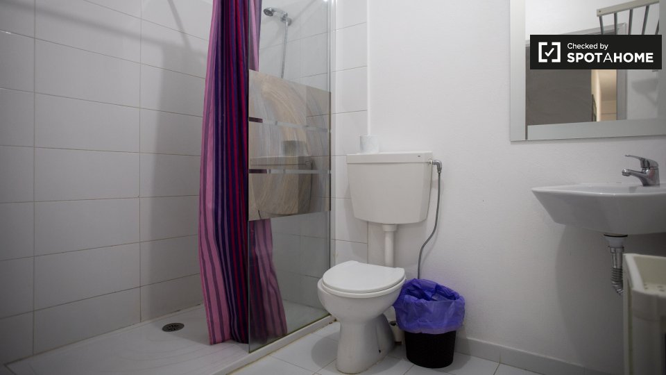 Double room Porto, 9 beds, 285m² — photo 5