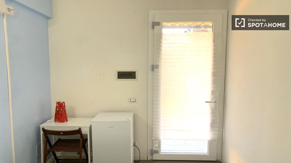 Double room Rome, 4 beds — photo 5