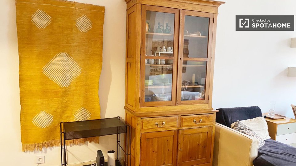 Apartment Lisbon, 1 bed, 95m² — photo 24