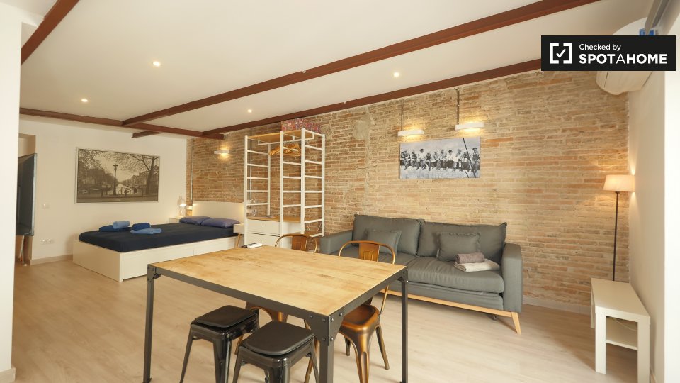 Apartment Barcelona, 1 bed, 40m² — photo 9