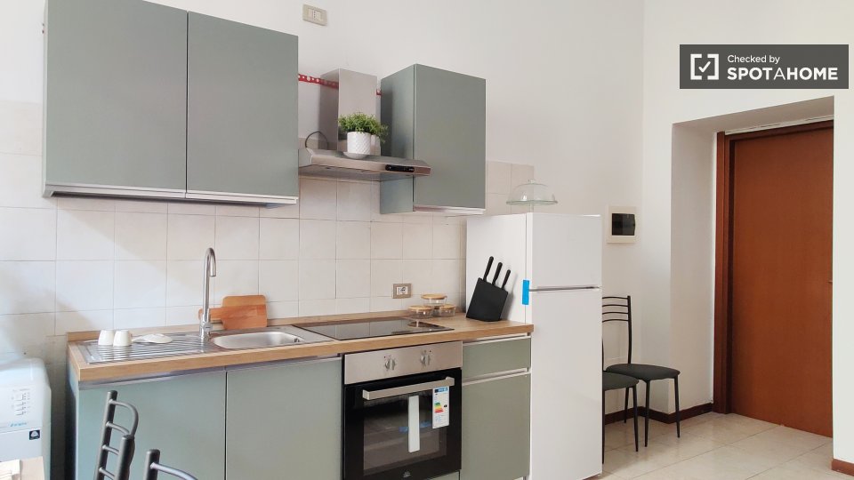 Apartment Milan, 1 bed — photo 9
