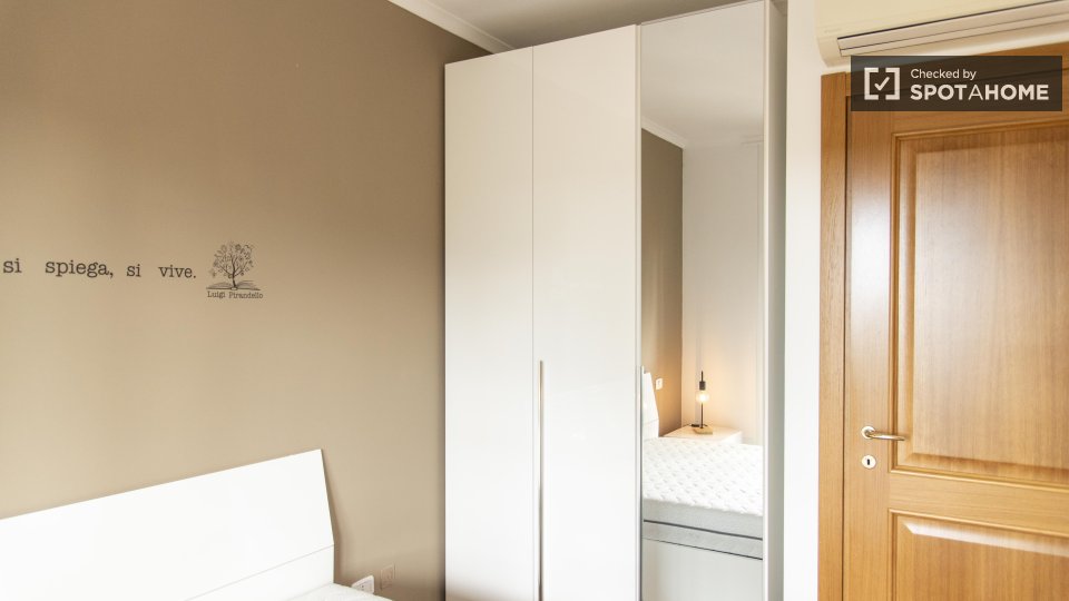 Apartment Rome, 1 bed — photo 16