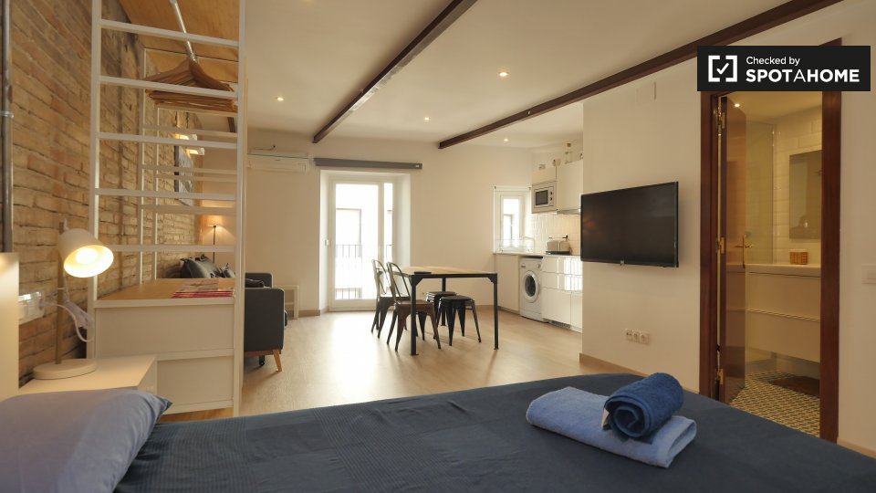 Apartment Barcelona, 1 bed, 40m² — photo 5