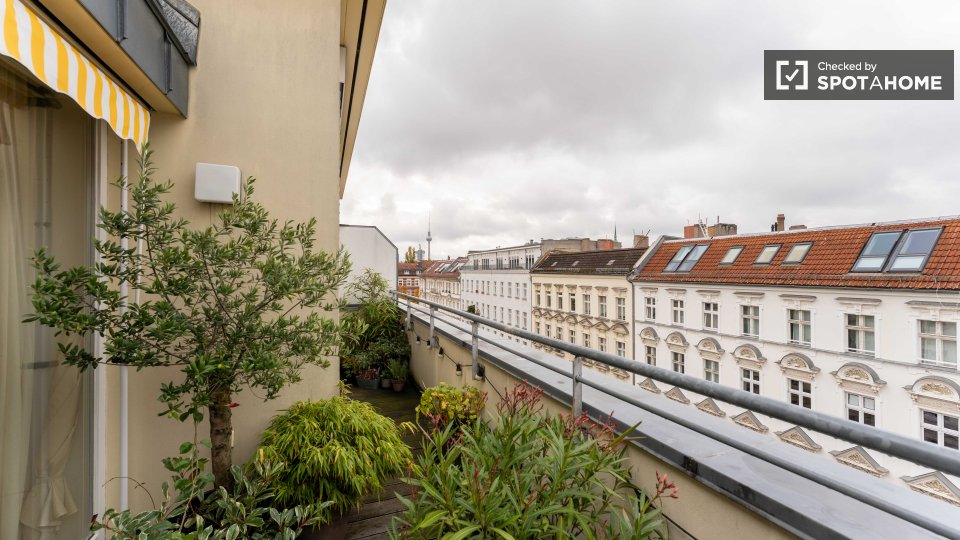 Apartment Berlin, 1 bed, 75m² — photo 46