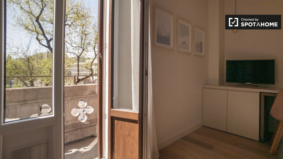 Apartment Milan, 1 bed — photo 14