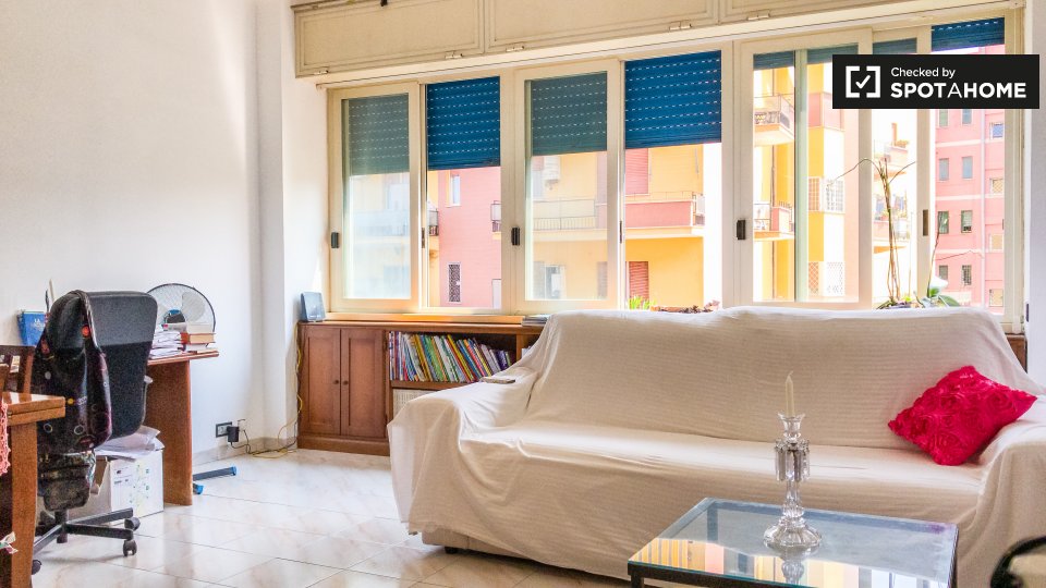 Double room Rome, 2 beds, 85m² — photo 14