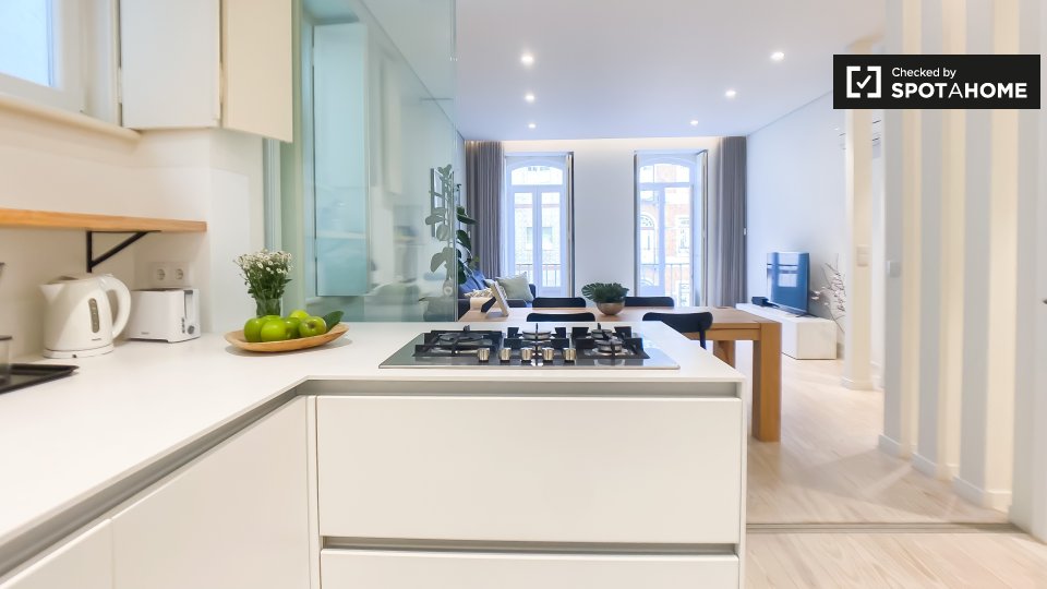 Apartment Lisbon, 2 beds, 130m² — photo 11