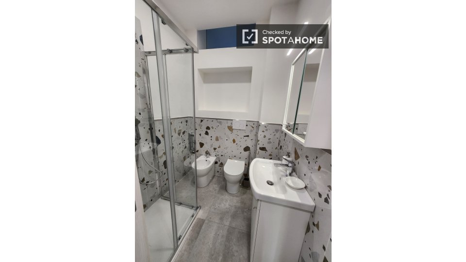 Apartment mono Milan — photo 1