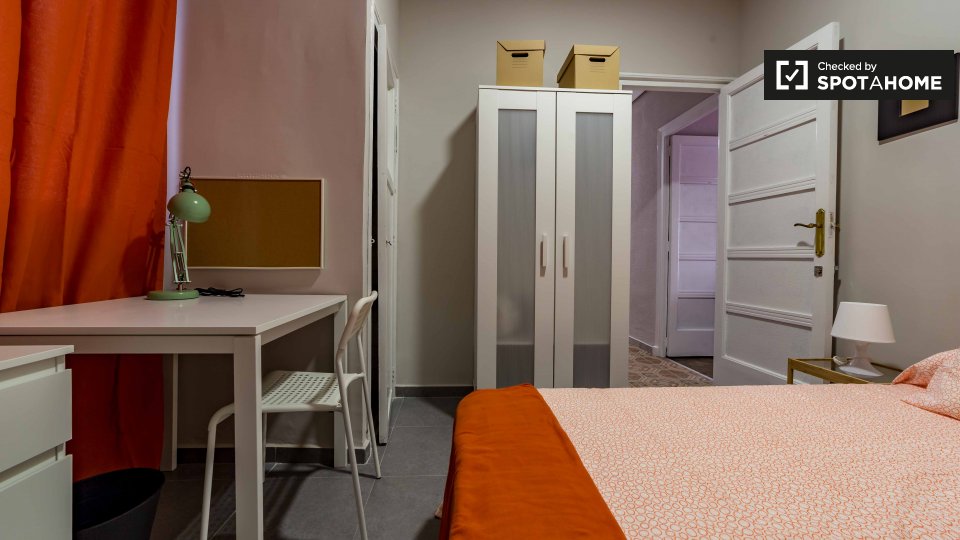 Double room Valencia, 8 beds — photo 3