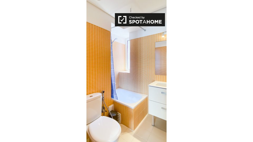 Apartment Lisbon, 1 bed, 40m² — photo 8