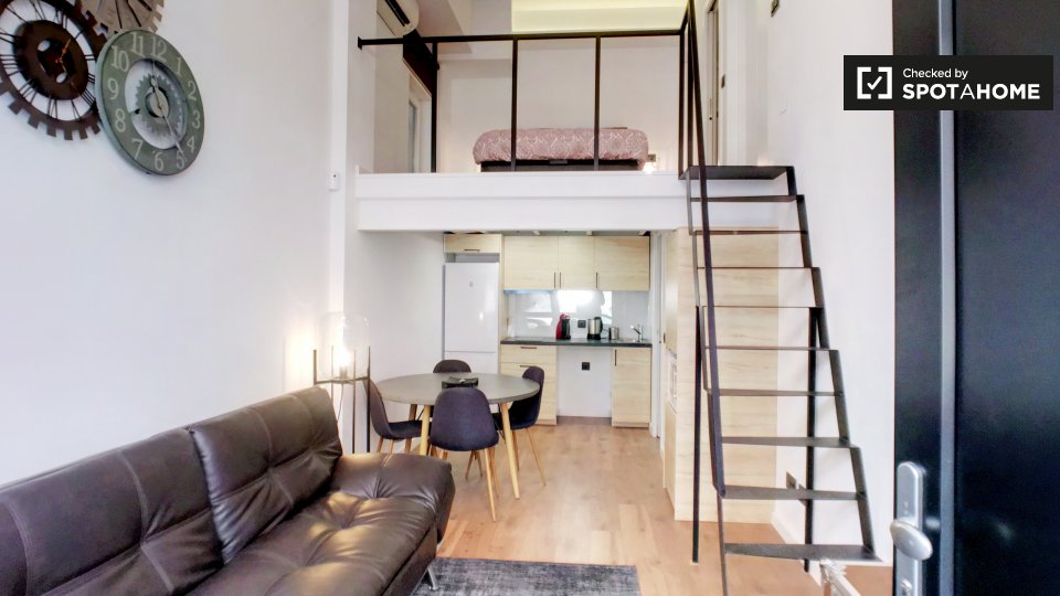 Apartment Madrid, 1 bed, 35m² — photo 1