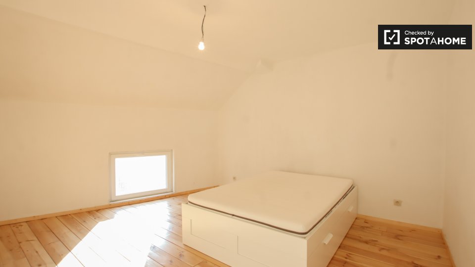 Double room Brussels, 4 beds — photo 20
