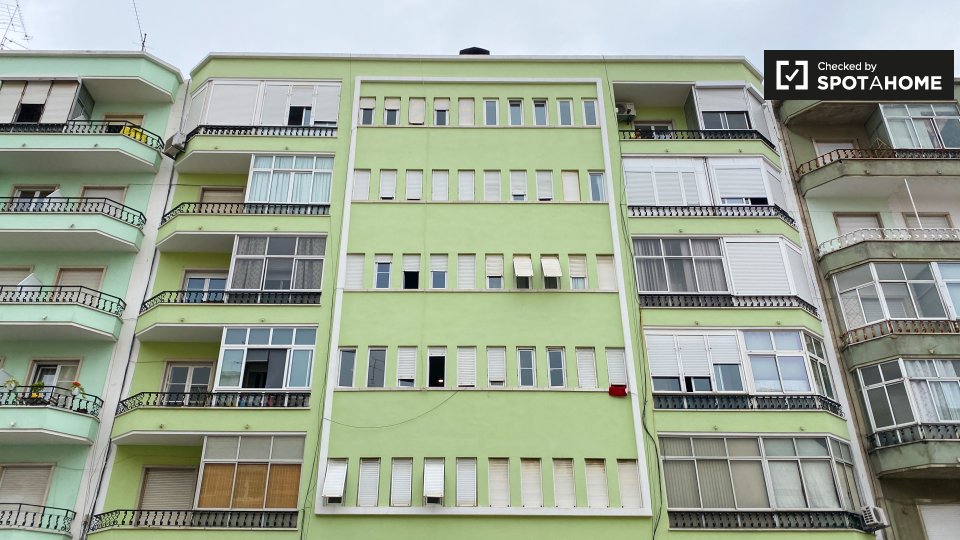 Apartment Lisbon, 1 bed, 40m² — photo 14