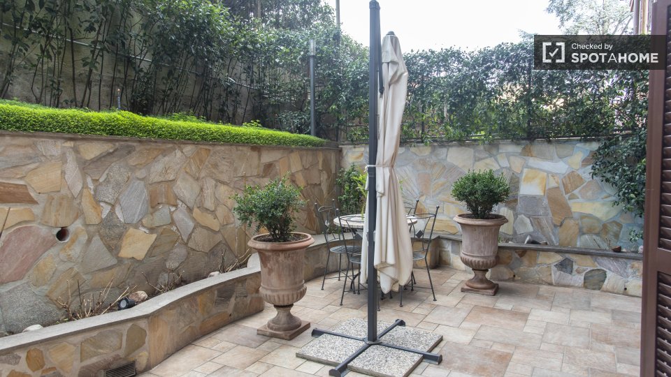 Apartment Rome, 2 beds — photo 8
