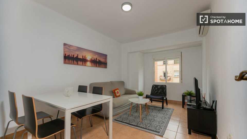 Apartment Valencia, 3 beds, 90m² — photo 2